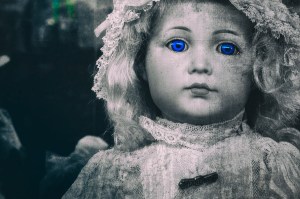 Vintage Dolls: Sapphires and Lace