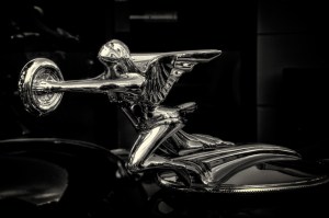 Prayer - 1932-34 Packard Ornament